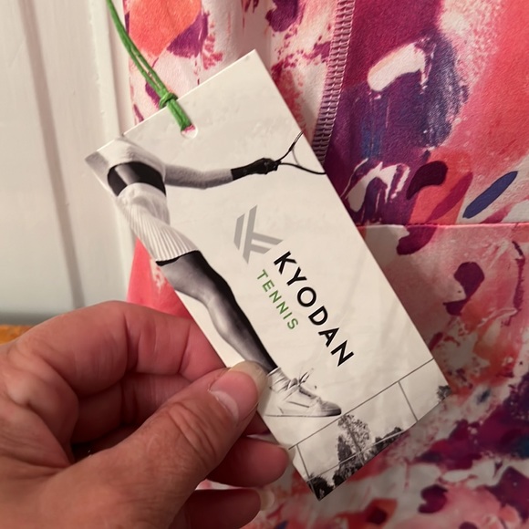 KYODAN NWT Tennis Dress with White Unattached Shorts Size Medium - Picture 4 of 8